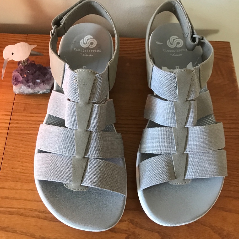 NEW Clarks Clousteppers Gray 6.5M Price is Firm